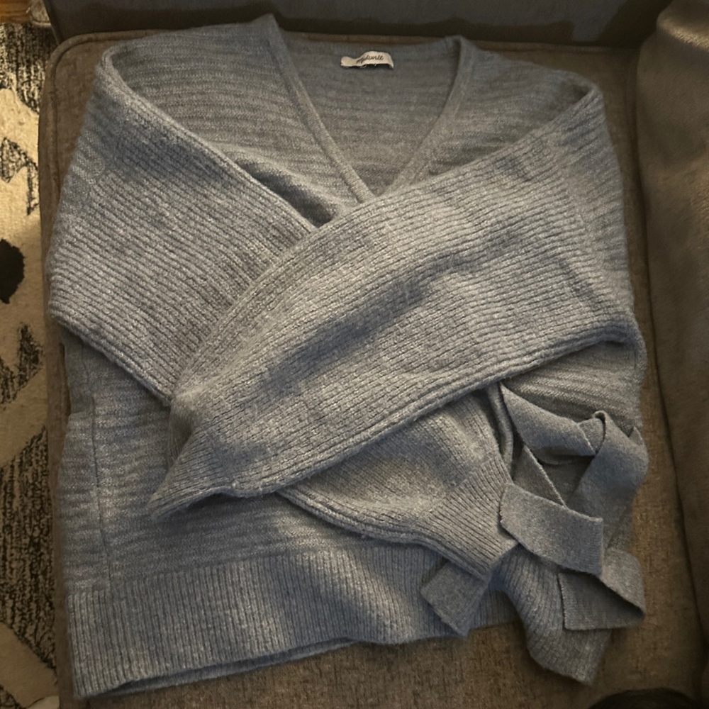 Madewell Soft Heather Gray V-Neck Sweater